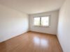 Wohnen mit Wohlfühlfaktor – moderne 3-Zimmer-Wohnung mit Balkon in Groß-Gerau! - Schlafzimmer 2.jpg